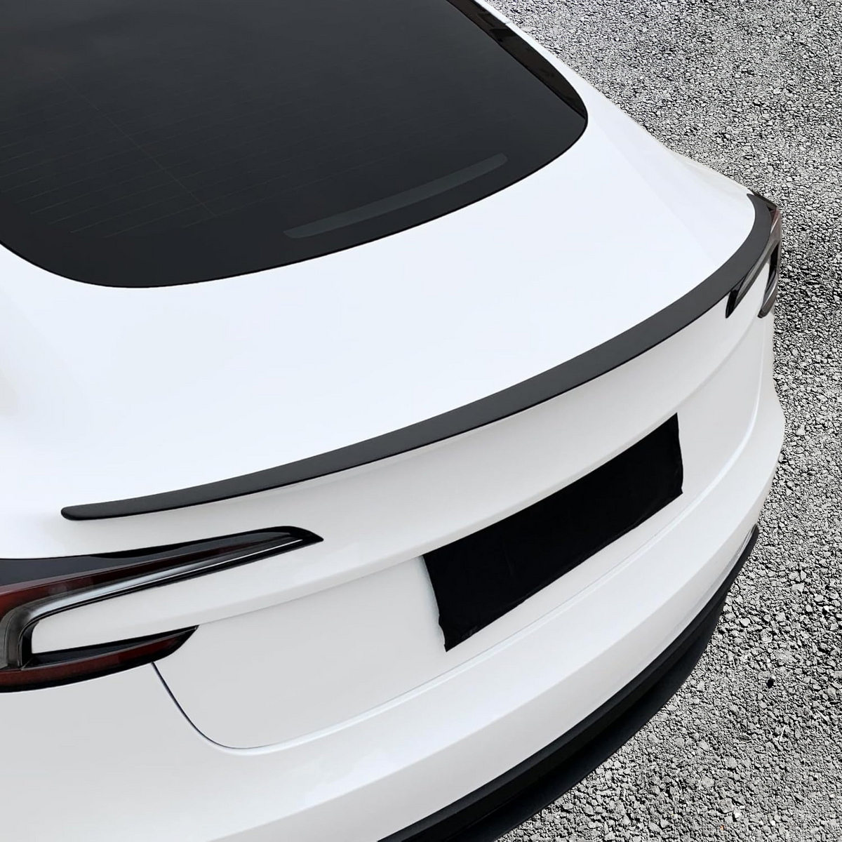 Spoiler Tesla Model 3 Highland montert på bagasjelokk
