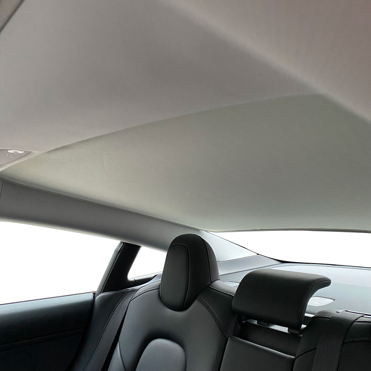 Solskjerm bakvindu – Tesla Model 3 - bilde 7