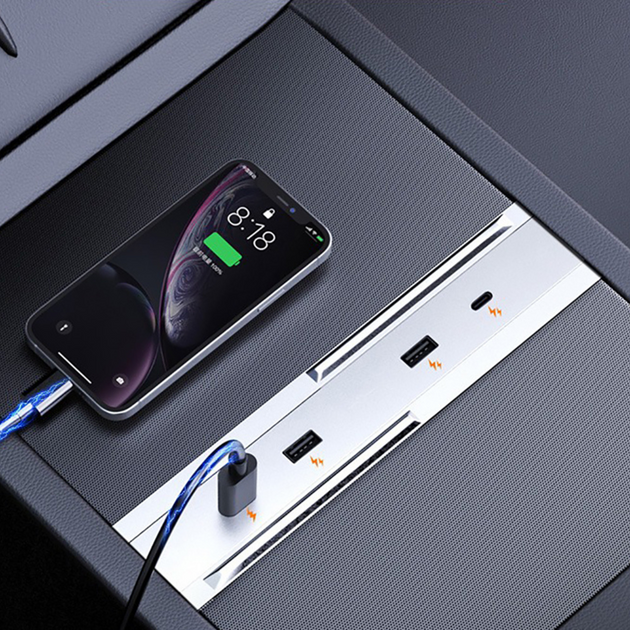 USB-hub til Tesla Model 3 Highland